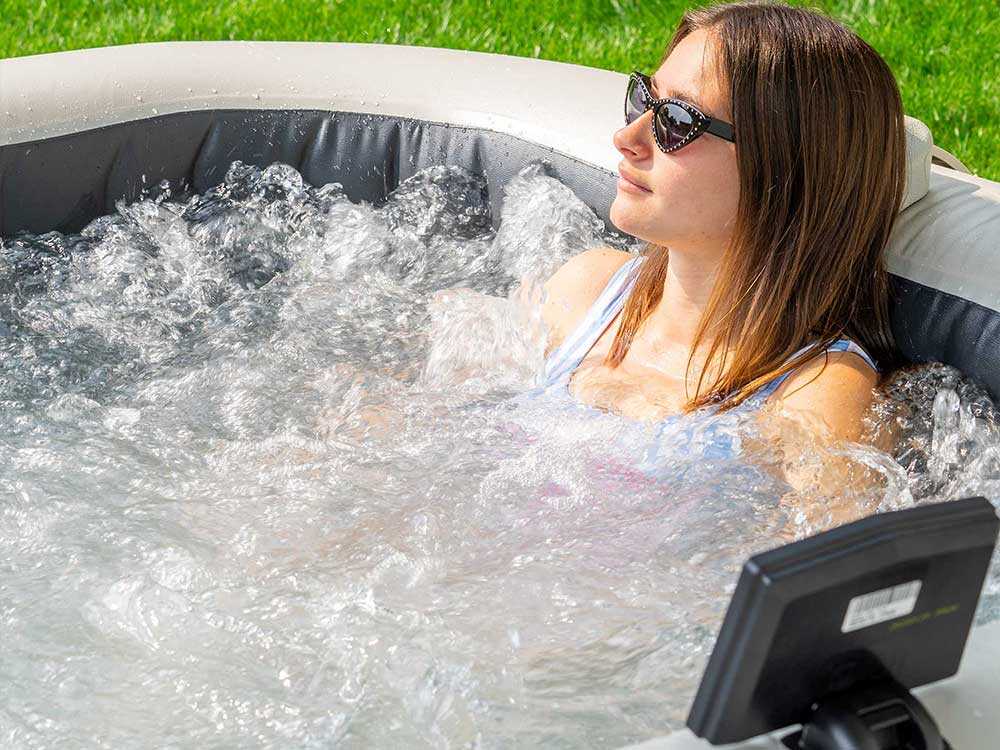 Piscina de hidromasaje spa Intex Cuadrada Greystone Deluxe 28452NP – Ø193×71 cm