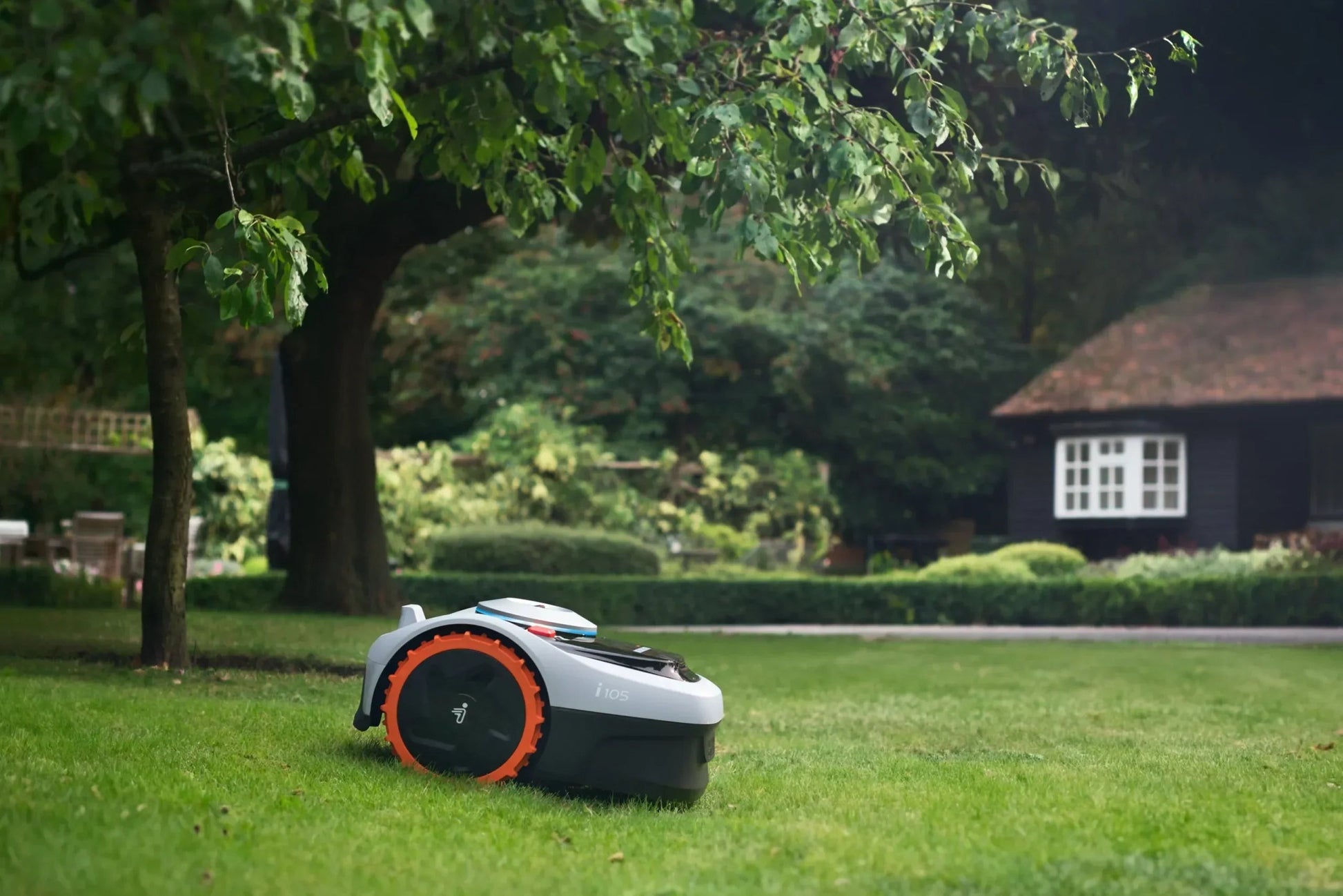 Robot Cortacésped sin cables perimetrales Segway Navimow Serie i 105E – (500 m² + Garaje GRATIS)
