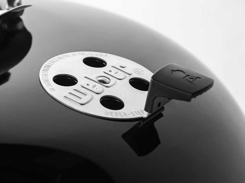Weber Master Touch GBS E-5750 BLK – Barbacoa de carbón