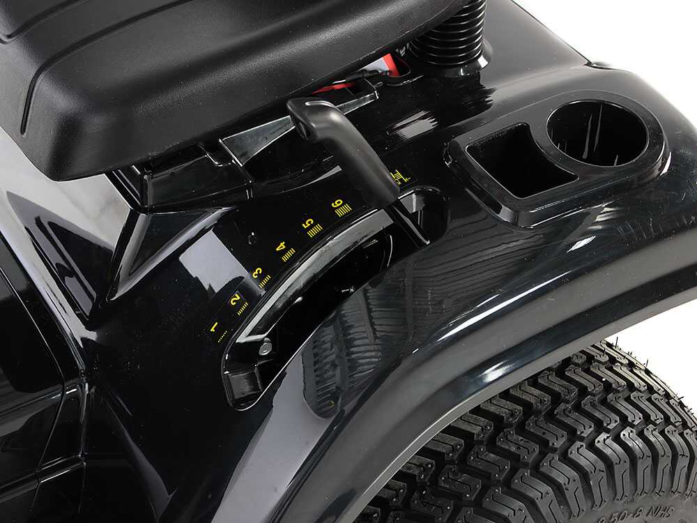 Alpina AT3 98 HA – Tractor cortacésped con motor Stiga ST 400