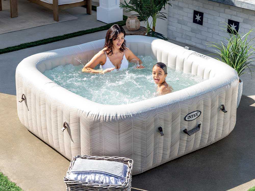 Piscina de hidromasaje spa Intex Cuadrada Chevron Deluxe 28472EX – Ø193×71 cm