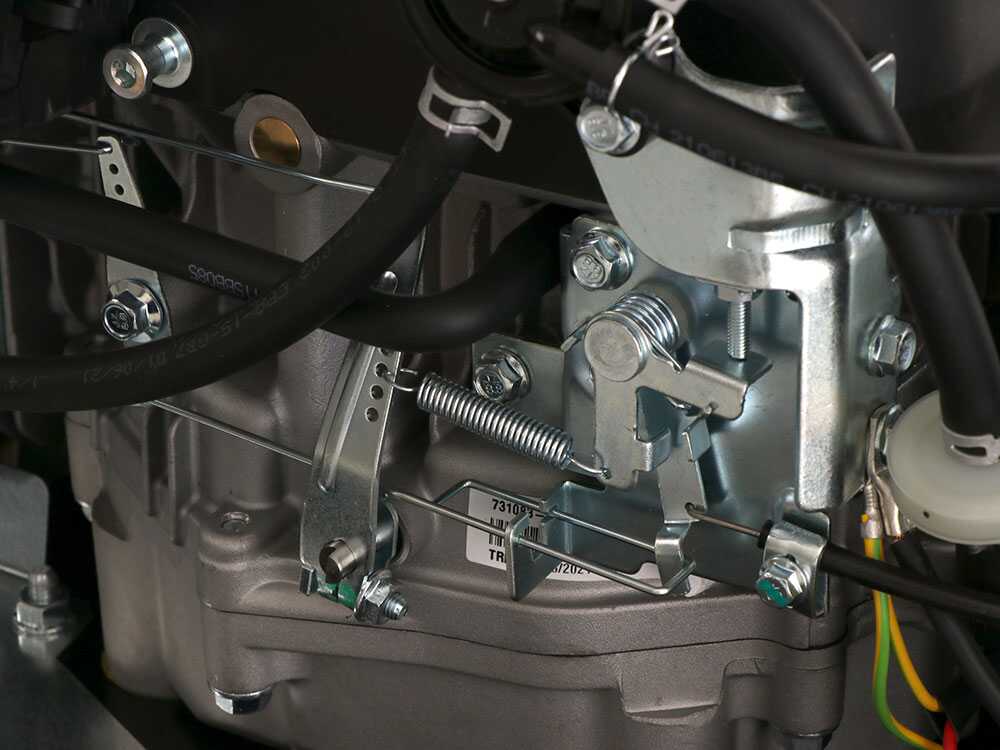 Alpina AT3 98 HA – Tractor cortacésped con motor Stiga ST 400