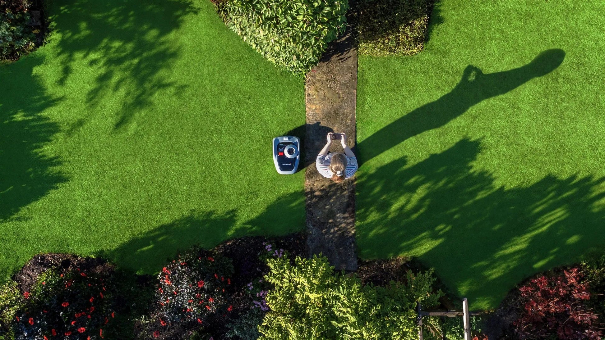 Robot Cortacésped sin cables perimetrales Segway Navimow Serie i 105E – (500 m² + Garaje GRATIS)