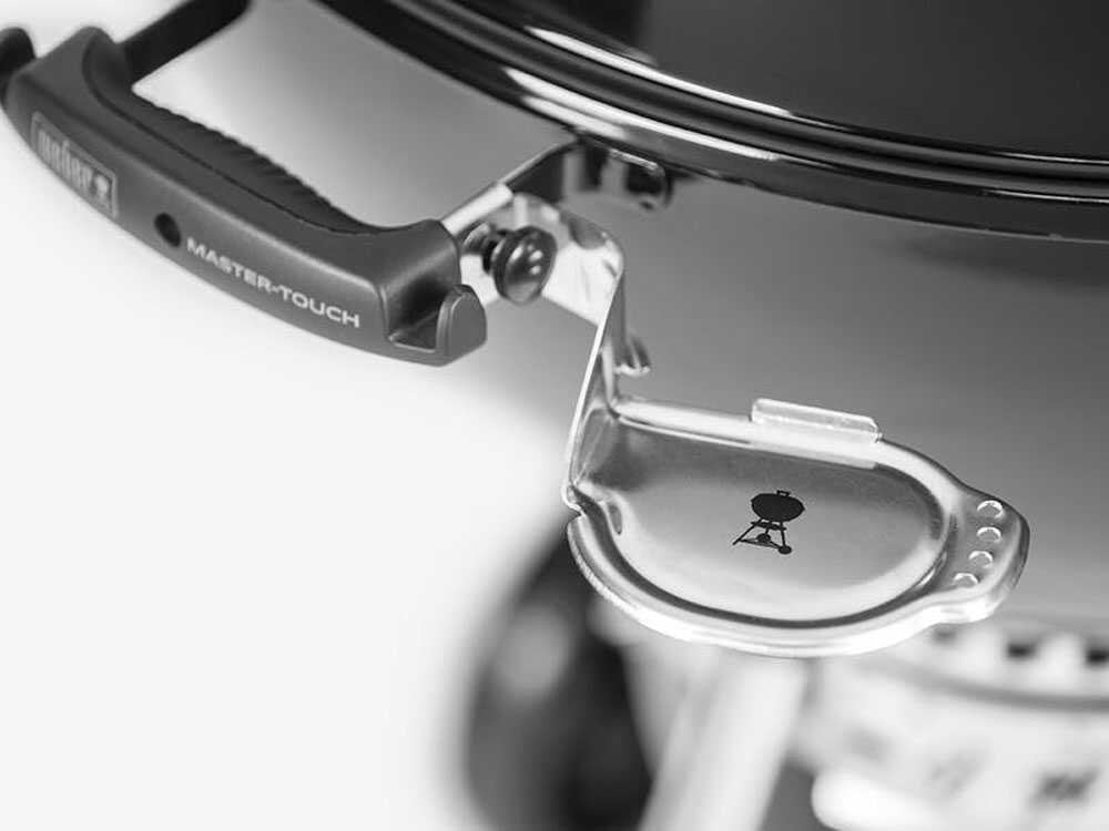 Weber Master Touch GBS E-5750 BLK – Barbacoa de carbón